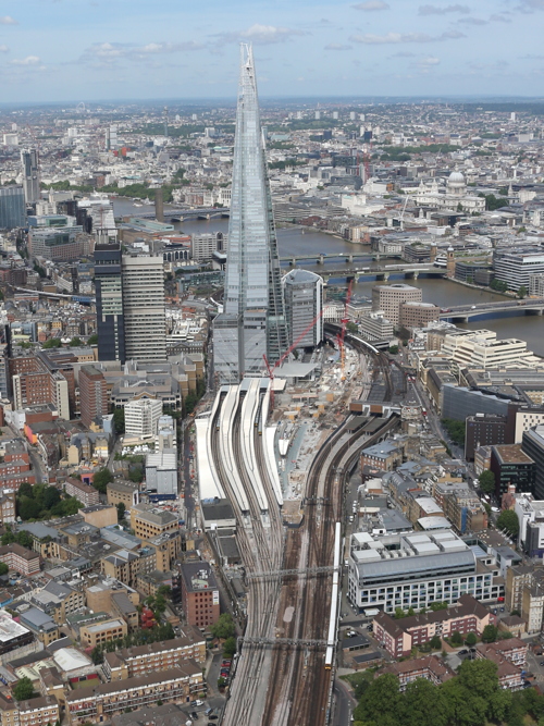 Network Rail fined £2 million for London Bridge problems