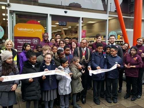 Mayor of Lambeth opens revamped Sainsbury’s in Waterloo Road 