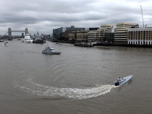 Bladerunner: Royal Navy tests ‘drone boat’ on the Thames