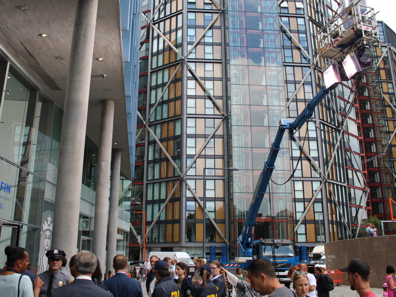 FBI' at Blue Fin Building as film-makers descend on Bankside [8 July 2018]