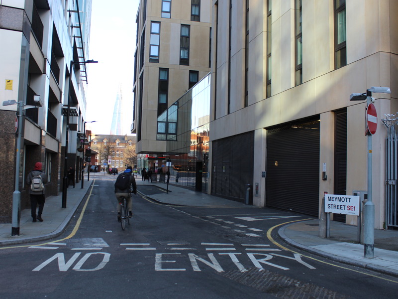 Meymott Street: two-way cycling proposed