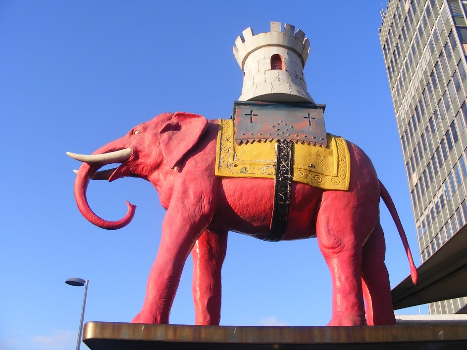 Elephant & Castle campaigners seek funds for legal challenge