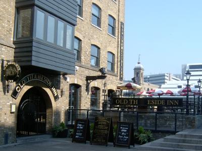 Old Thameside Inn