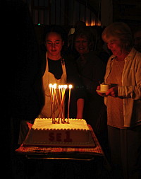 cake_by_candlelight_3.jpg